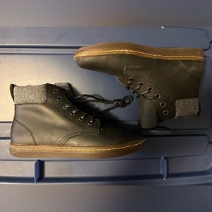 Dr. Martens Maely Women’s Boots, Size 7, Brand New Never Worn